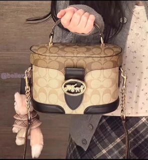 （分類：）位於 。 由 bellezza. 提交（商品編號 1463799675，圖片 1）。簡介： 。