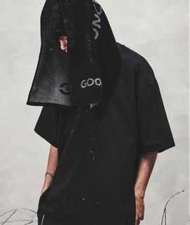 （分類：）位於 。 由 goopi93bape 提交（商品編號 1463872519，圖片 1）。簡介： 。