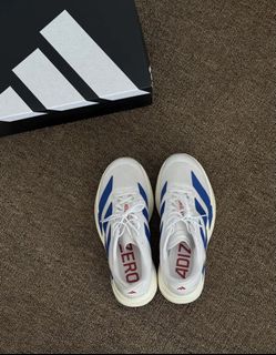 (Category: ) located in . Submitted by hypedxda_sneakers (Listing ID 1463898019, Image 1). Description: .