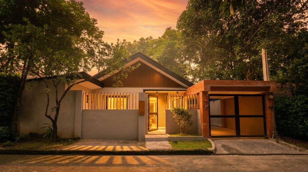 (Category: ) located in . Submitted by remax.portfolio (Listing ID 1463807871, Image 1). Description: .