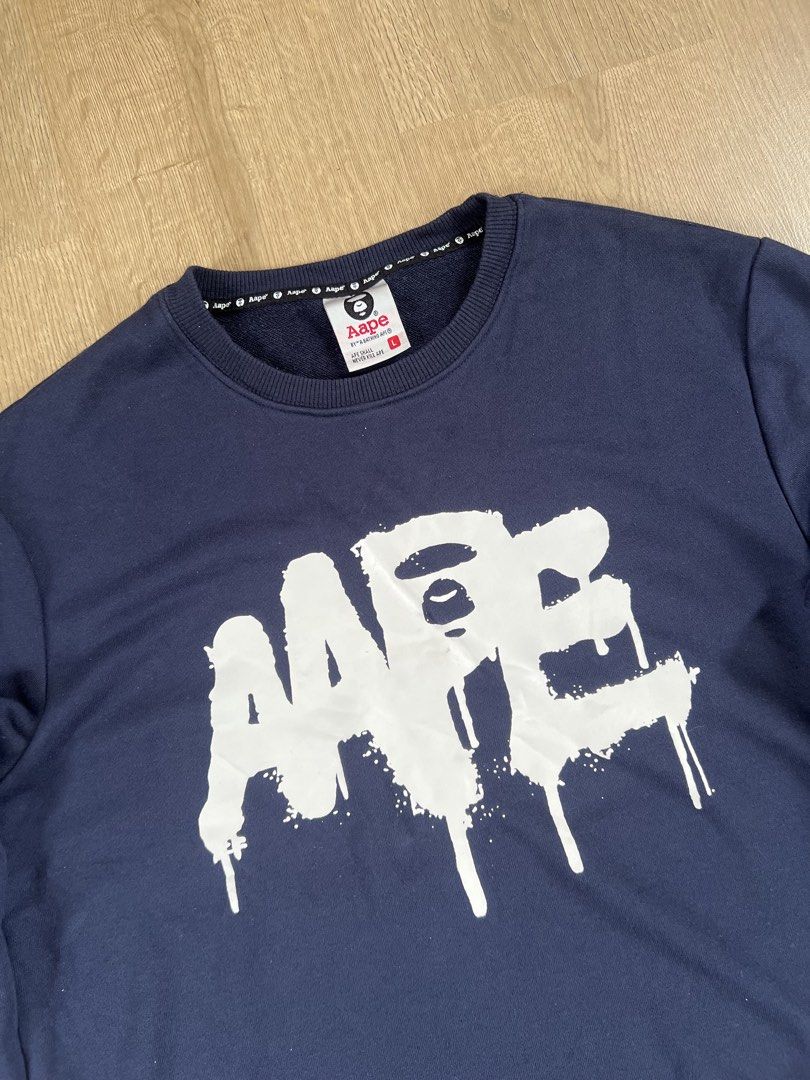 Aape Longsleeve Crewneck (Category: Tshirts & Polo Shirts ) located in Angeles City. Submitted by mark.happenss (Listing ID 1463825253, Image 2). Description: AAPE BY A BATHING APE (BAPE) Drip Logo Crewneck Sweatshirt Waist: 20 Length: 26 .