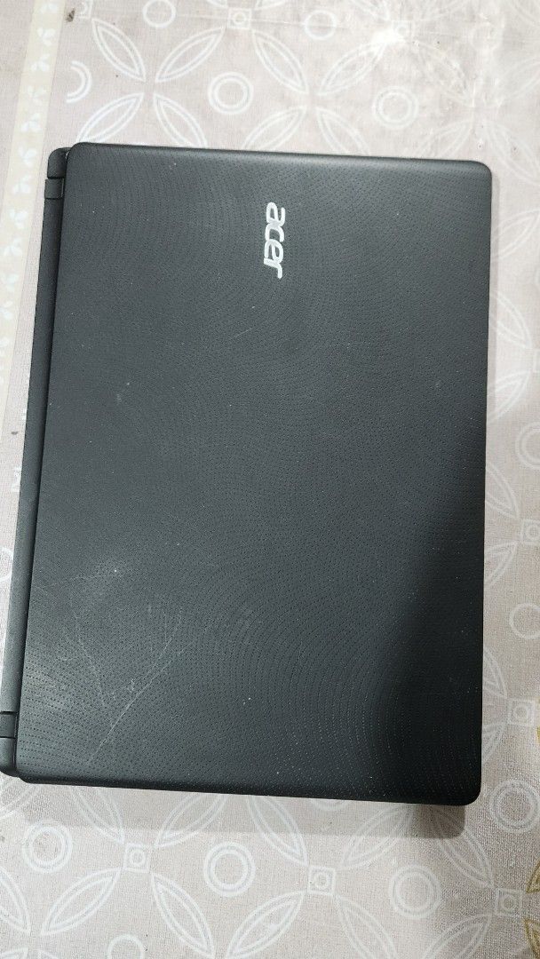 Acer Aspire ES1-432 w/ issue (Category: Laptops & Notebooks) located in Quezon City. Submitted by nujazupardo (Listing ID 1463802907, Image 3). Description: - Acer Aspire ES1-432 Laptop - Intel Celeron N3350 processor (1.10 GHz) - 6GB RAM - 500GB Storage - Windows 10 Os - 14-inch Display - Ideal for everyday tasks and web browsing -3 hours battery life issues: keyboard, some keys not working right click hard press SELLING AS IS.... UNIT ONLY rfs: