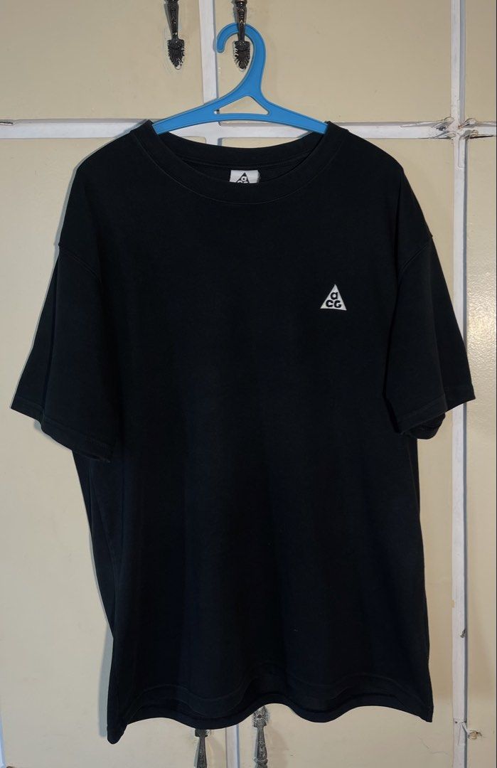 Acg Black Shirt (Category: Tshirts & Polo Shirts ) located in Iloilo. Submitted by fast_flips_ilo (Listing ID 1463780382, Image 1). Description: 27x22 Large as new.