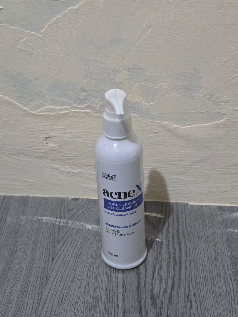 Acne X Pore Clearing Gel Cleanser (Category: Face Care) located in Abucay. Submitted by solaranestbymm (Listing ID 1463760752, Image 1). Description: sealed never used 2028 expiration sayang naman bilhin nyo na, nag iba na ng derma.