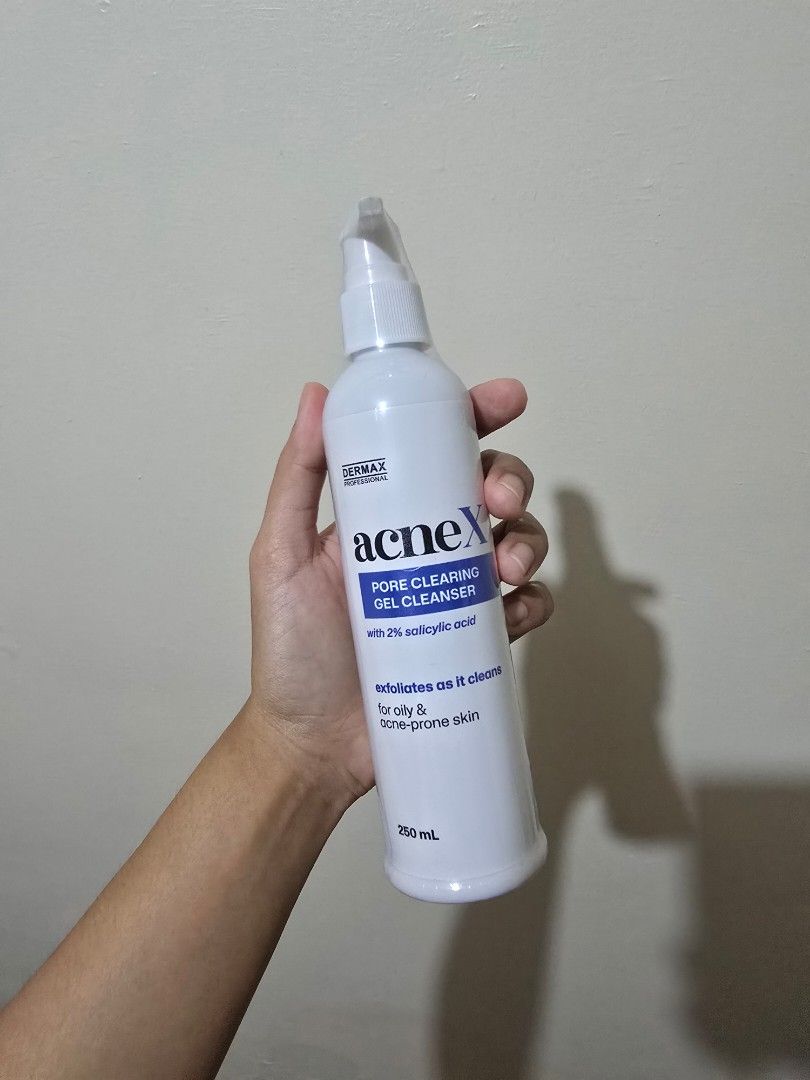 Acne X Pore Clearing Gel Cleanser (Category: Face Care) located in Abucay. Submitted by solaranestbymm (Listing ID 1463760752, Image 2). Description: sealed never used 2028 expiration sayang naman bilhin nyo na, nag iba na ng derma.