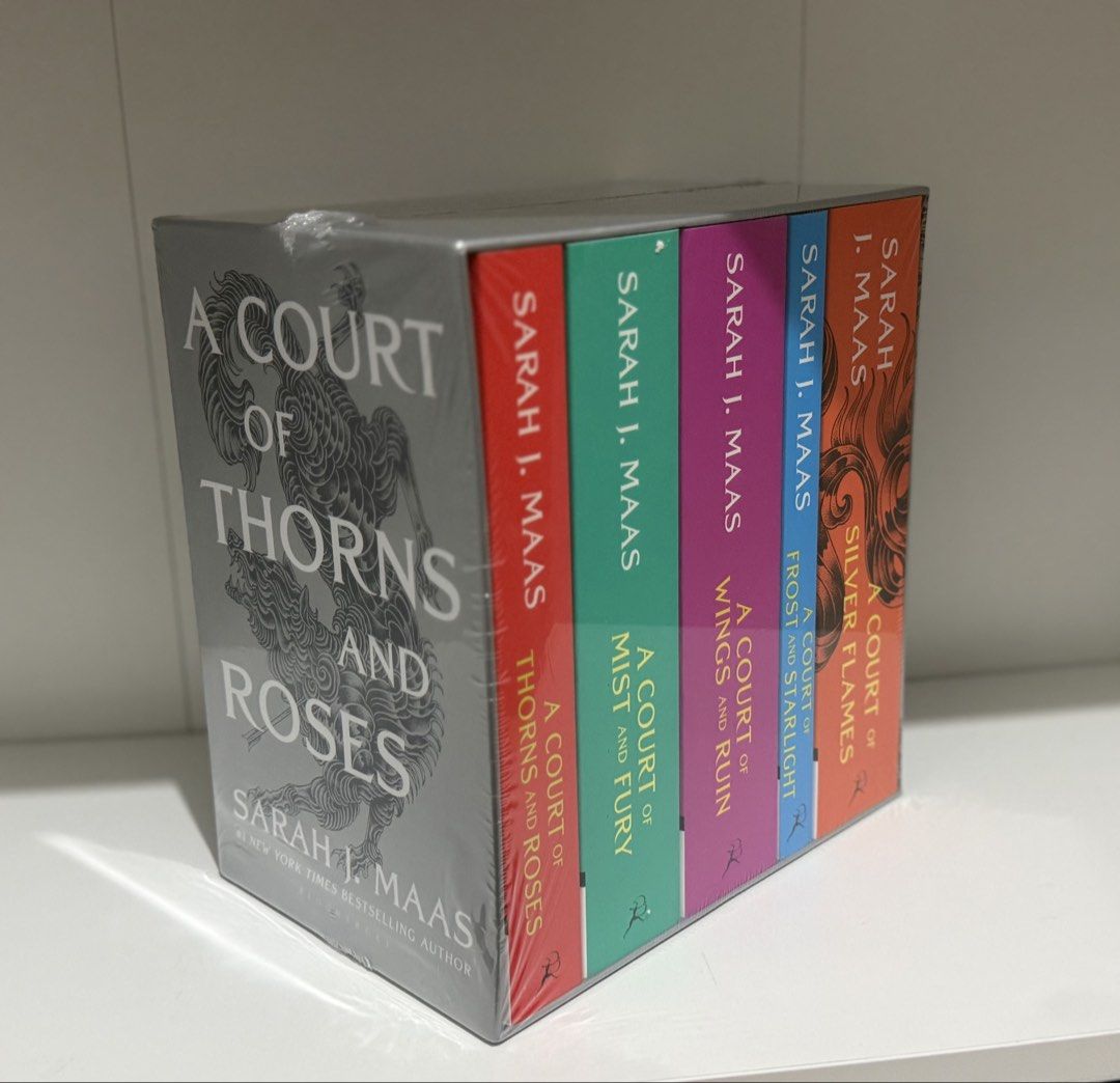 ACOTAR Book Set - UK Paperback (Category: Storybooks) located in Manila. Submitted by ashryver.queen3011 (Listing ID 1463928078, Image 3). Description: BRAND NEW SEALED UK Paperback Loc: Rosario, Pasig city MOP: Gcash, Gotyme, BDO MOD: Tiktok CO, J&T Direct, Lalamove.