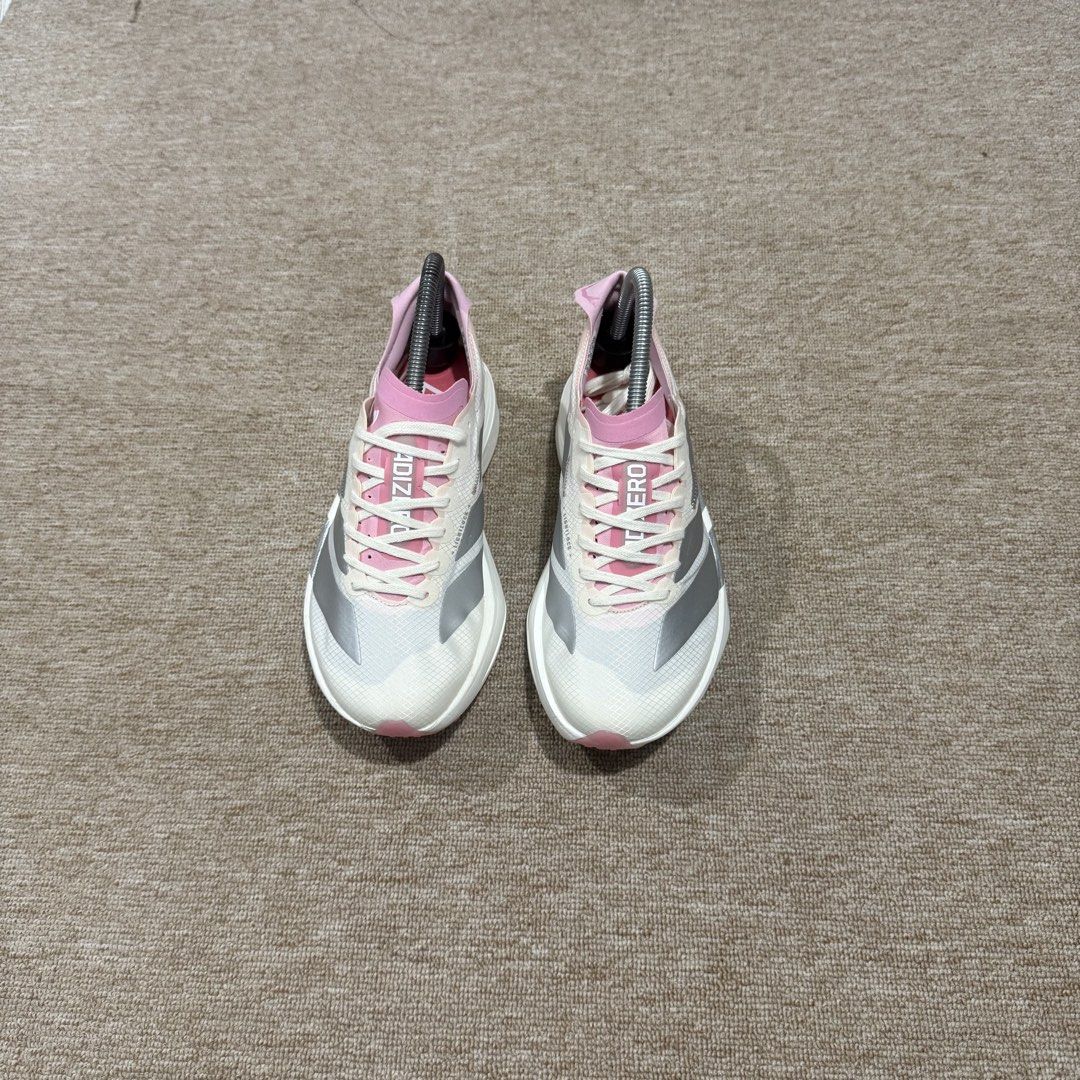 ADI ZERO ADIOS PRO 4 SAKURA (Category: Sneakers) located in Cebu City. Submitted by cjayzuno04940 (Listing ID 1463930122, Image 2). Description: ADI ZERO ADIOS PRO 4 SAKURA ORIGINAL✅ US WOMENS-7.5 EUR-39 CM-24.5 EXCELLENT CONDITION.