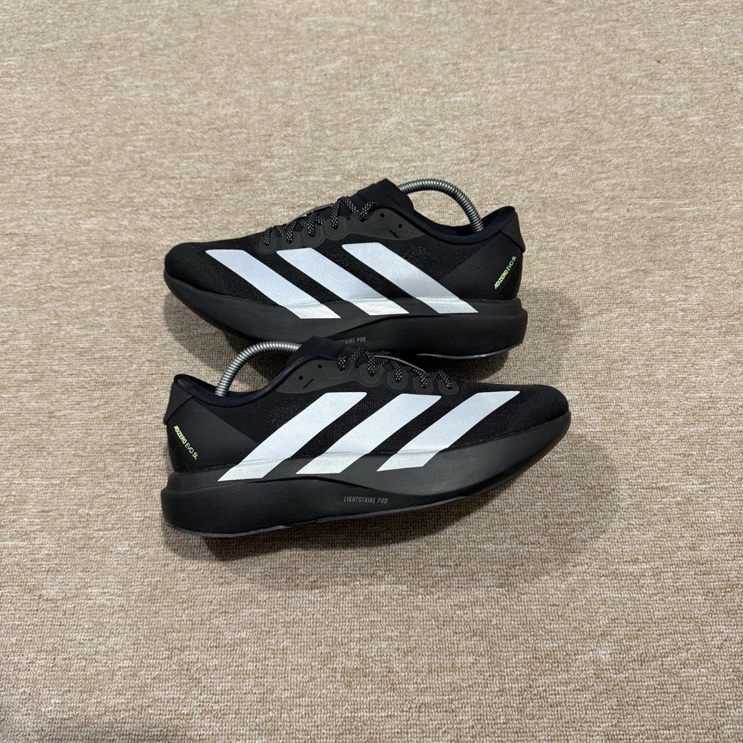 ADI ZERO EVO SL WHITE SILVER (Category: Sneakers) located in Cebu City. Submitted by cjayzuno04940 (Listing ID 1463929850, Image 1). Description: ADI ZERO EVO SL BLACK SILVER ORIGINAL✅ US MENS-9.5 EUR-43.5 CM-27.5 EXCELLENT CONDITION.