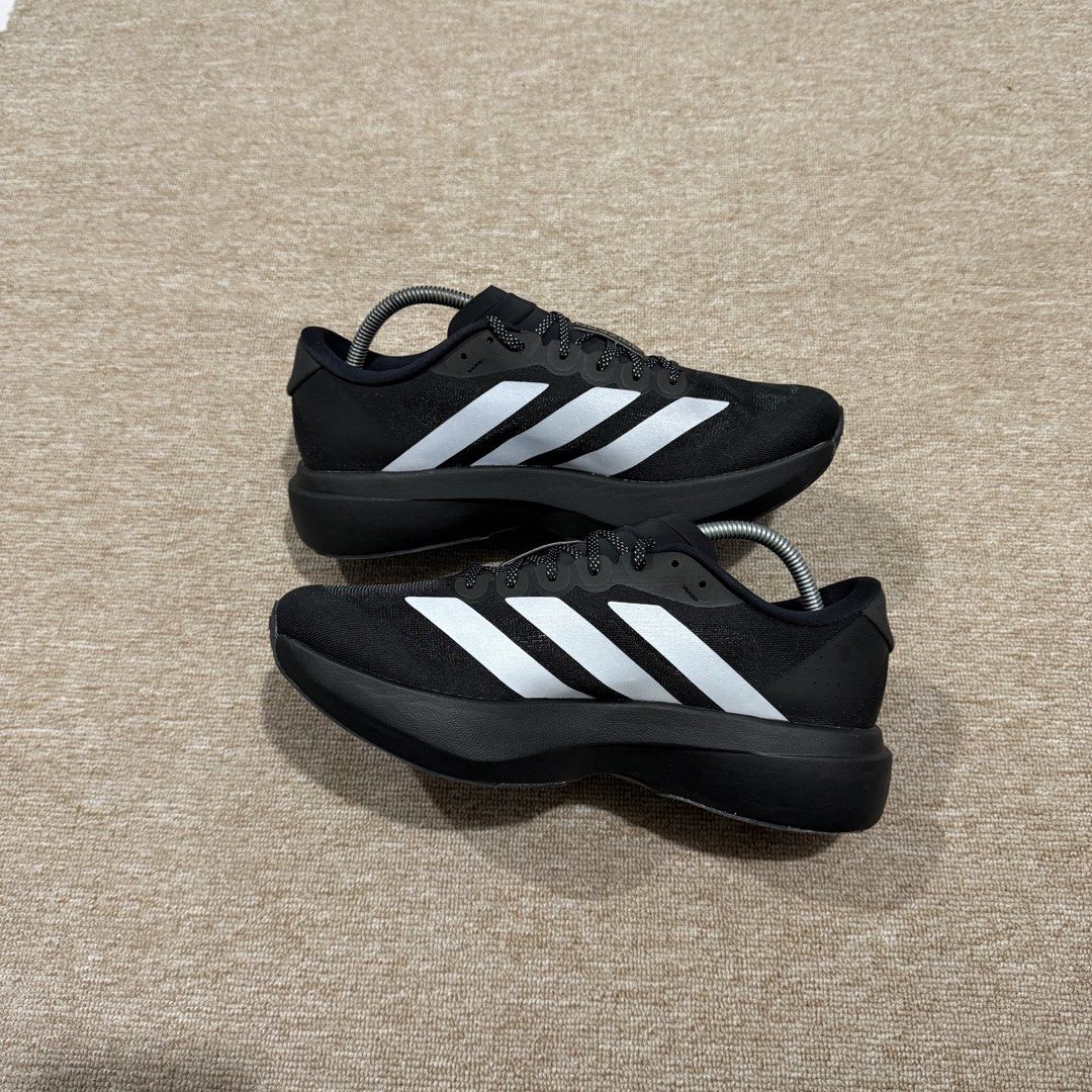 ADI ZERO EVO SL WHITE SILVER (Category: Sneakers) located in Cebu City. Submitted by cjayzuno04940 (Listing ID 1463929850, Image 3). Description: ADI ZERO EVO SL BLACK SILVER ORIGINAL✅ US MENS-9.5 EUR-43.5 CM-27.5 EXCELLENT CONDITION.
