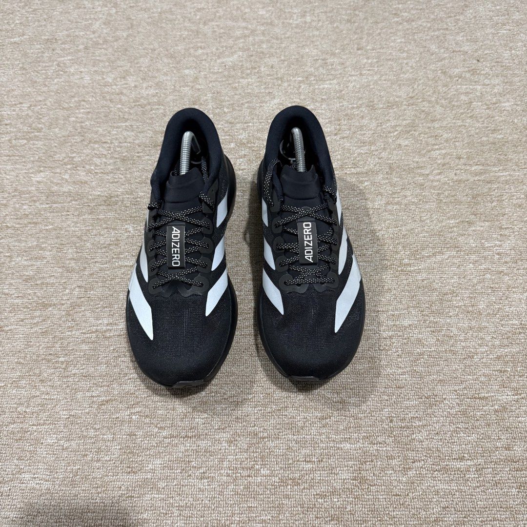 ADI ZERO EVO SL WHITE SILVER (Category: Sneakers) located in Cebu City. Submitted by cjayzuno04940 (Listing ID 1463929850, Image 2). Description: ADI ZERO EVO SL BLACK SILVER ORIGINAL✅ US MENS-9.5 EUR-43.5 CM-27.5 EXCELLENT CONDITION.
