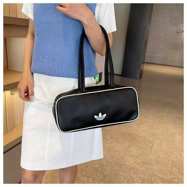 Adidas bag (Category: Shoulder Bags) located in Manila. Submitted by avery.thing (Listing ID 1463793104, Image 3). Description: .