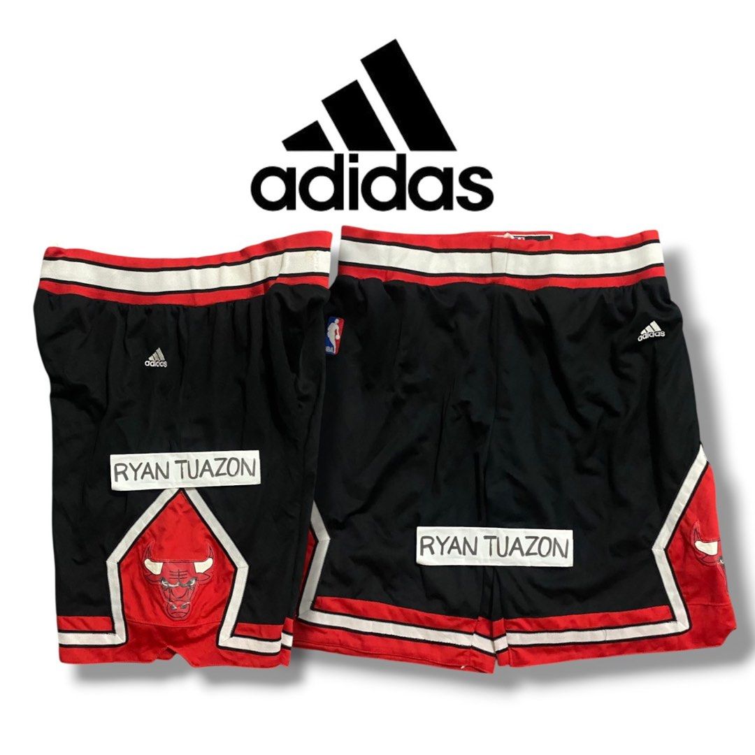 Adidas Nba Bulls Shorts (Category: Shorts) located in Lubao. Submitted by thriftlangph (Listing ID 1463929810, Image 1). Description: 🏷P199 Adidas NBA Chicago Bulls Shorts 34 to 36W x 20L 12 leg opening 9/10 color rate Good condition Honest issue sign of usage.