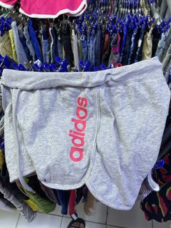 (Category: ) located in . Submitted by riyizthriftz (Listing ID 1463892531, Image 1). Description: .