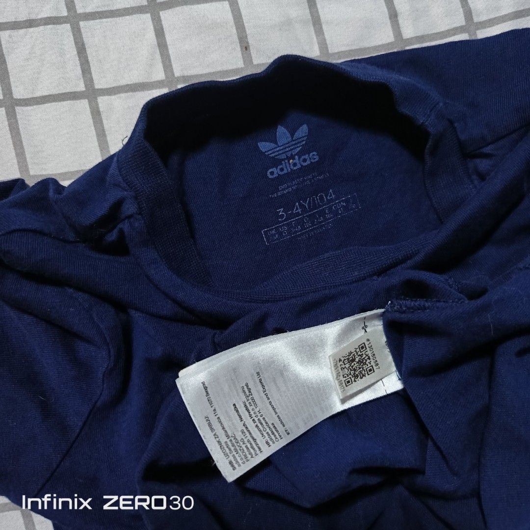 ADIDAS SHIRT 3-4Y (Category: Babies & Kids Fashion) located in Quezon City. Submitted by ahyazheabea (Listing ID 1463833093, Image 3). Description: .
