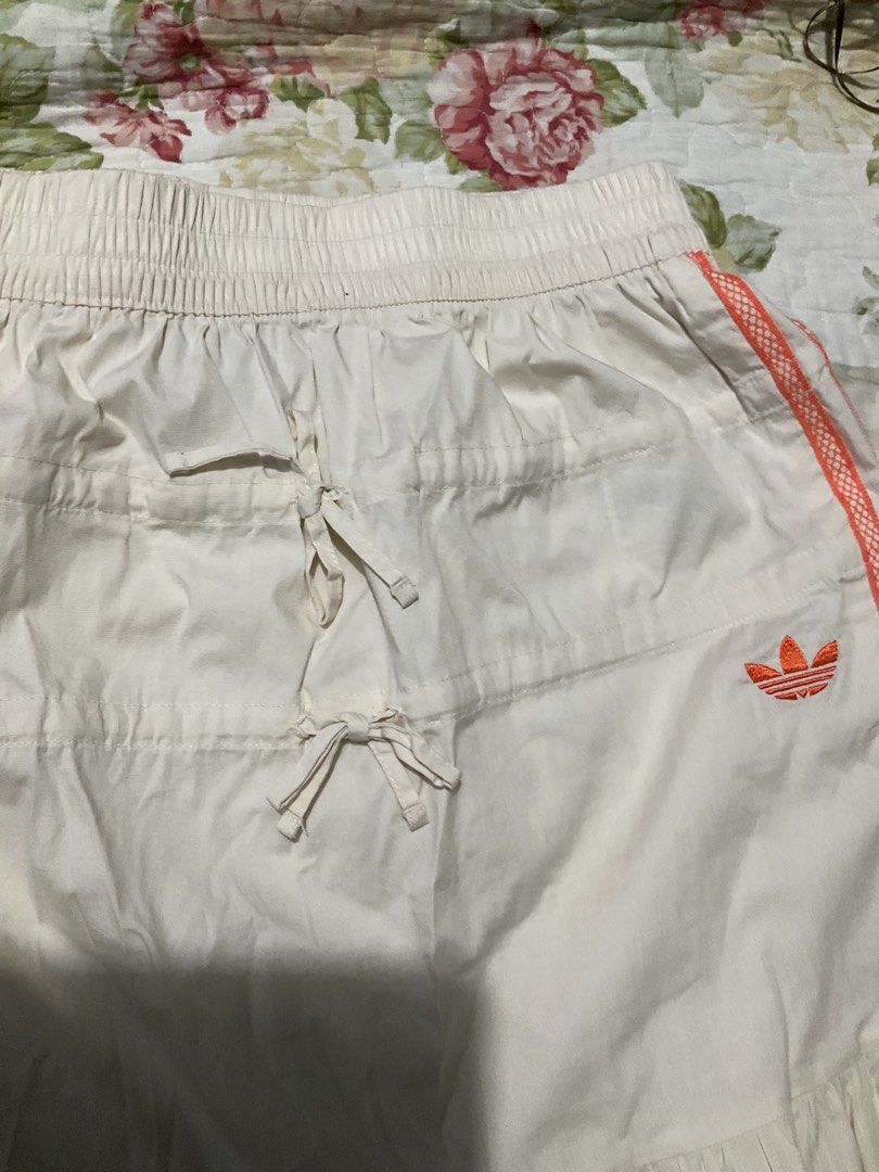 Adidas summer glow skirt (Category: Skirts) located in Manila. Submitted by zionpreloved (Listing ID 1463870656, Image 2). Description: .