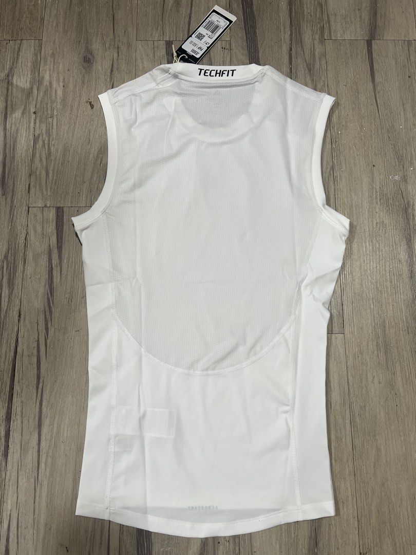 ADIDAS TECHFIT TOP MEDIUM MENS (Category: Activewear) located in Baguio. Submitted by kyrawang22 (Listing ID 1463866709, Image 2). Description: .