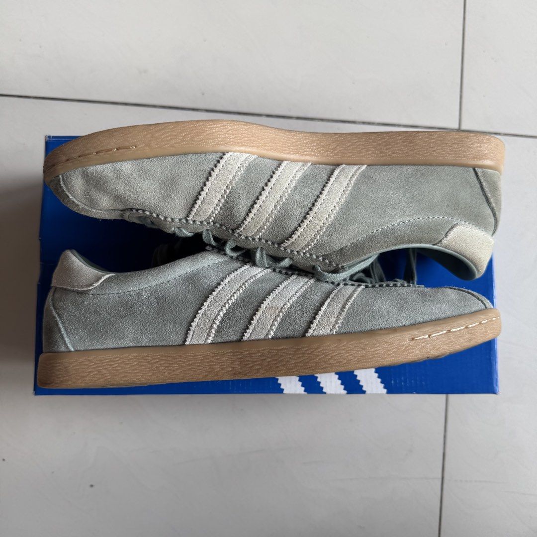 Adidas Tobacco (Category: Casual Shoes) located in Quezon City. Submitted by sanchumico_ (Listing ID 1463852222, Image 2). Description: Adidas Tobacco Size 9 US | Used Complete w/ Box and Receipt ₱1490 🚛 Lalamove, J&T, LBC 📍 Fairview, Quezon City.