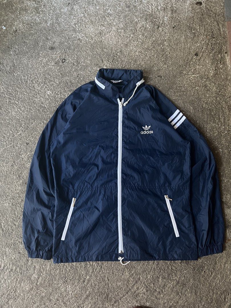 ADIDAS VINTAGE (Category: Activewear) located in Manila. Submitted by jimsuron (Listing ID 1463780112, Image 1). Description: .