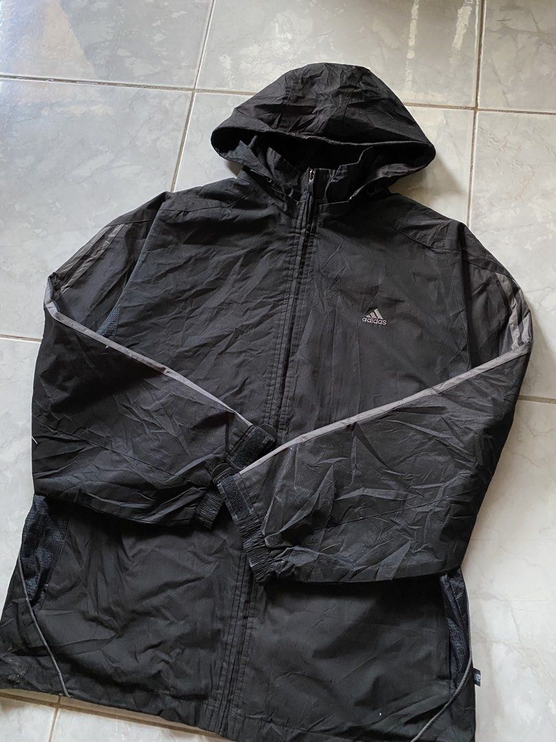 Adidas Windbreaker Jacket (removable hood) (Category: Coats, Jackets and Outerwear) located in Mangaldan. Submitted by primedealsofficial.ph (Listing ID 1463786205, Image 2). Description: (Removable hood) Dimension: 24x29 Condition: 10/10 No issue Excellent condition .