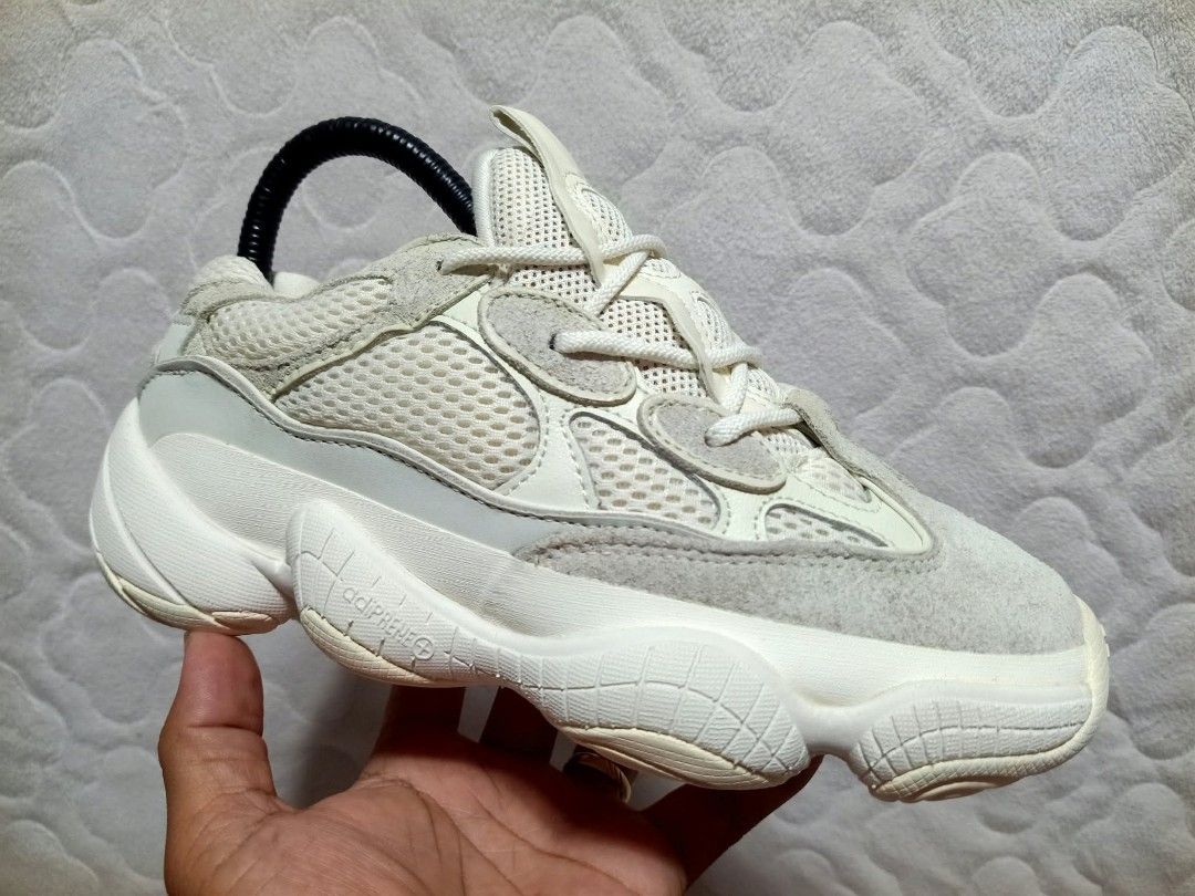 Adidas Yeezy 500 Bone White (Category: Sneakers) located in Manila. Submitted by urbantreasures.101 (Listing ID 1463788525, Image 2). Description: - Adidas Yeezy 500 in Bone White - Classic dad shoe silhouette - Comfortable mesh and suede upper - Chunky adiPRENE sole for all-day wear - Ideal for streetwear outfits ORIGINAL , PRELOVED , DECLUTTERING , NO ISSUE 😊 CAN SHIP NATIONWIDE LOCATION: UMAPAD MANDAUE CITY , CEBU.