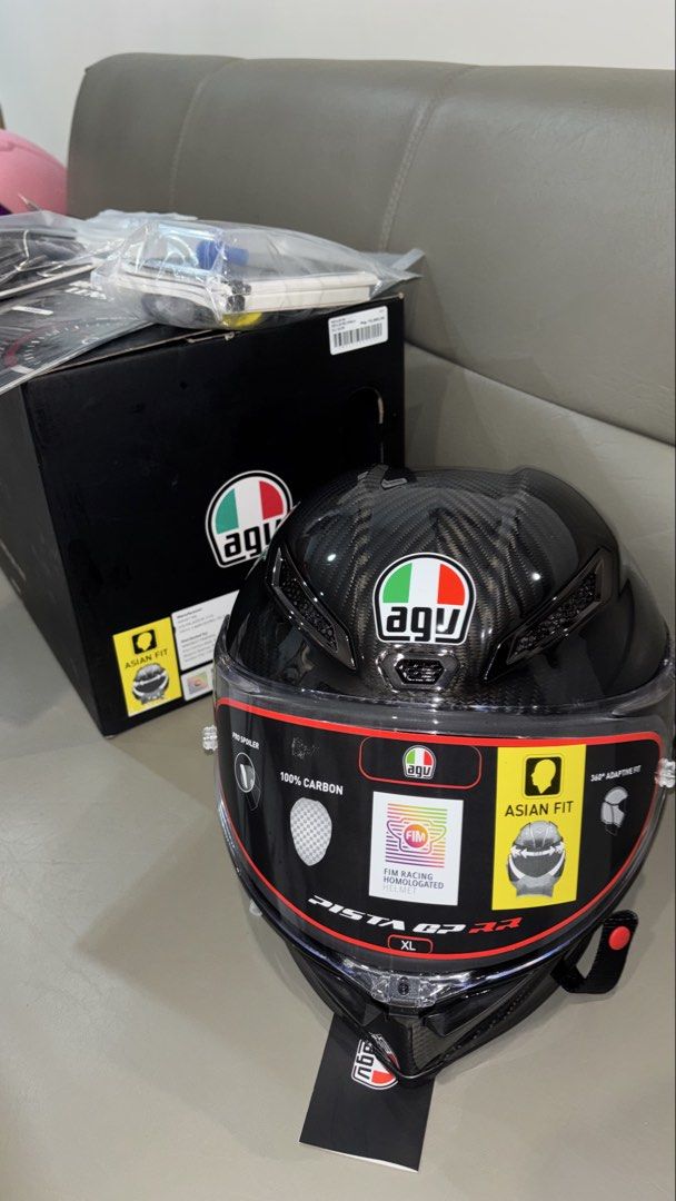 agv pista gp rr (brandnew) (Category: Helmets and other Riding Gears) located in Manila. Submitted by beybmuffin (Listing ID 1463845265, Image 1). Description: PAUNAHAN NALANG PO (LAST STOCKS IN PH) agv pista gp rr (BRANDNEW) Color: Glossy Carbon Black Size: L, XL PM FOR MORE PICS Included Accessories: • Hydration system & Bite Valve • Interior customization kit (top crown pad, rear crown pad, cheek pads) • Tear-off kit and silicone oil • Earplug