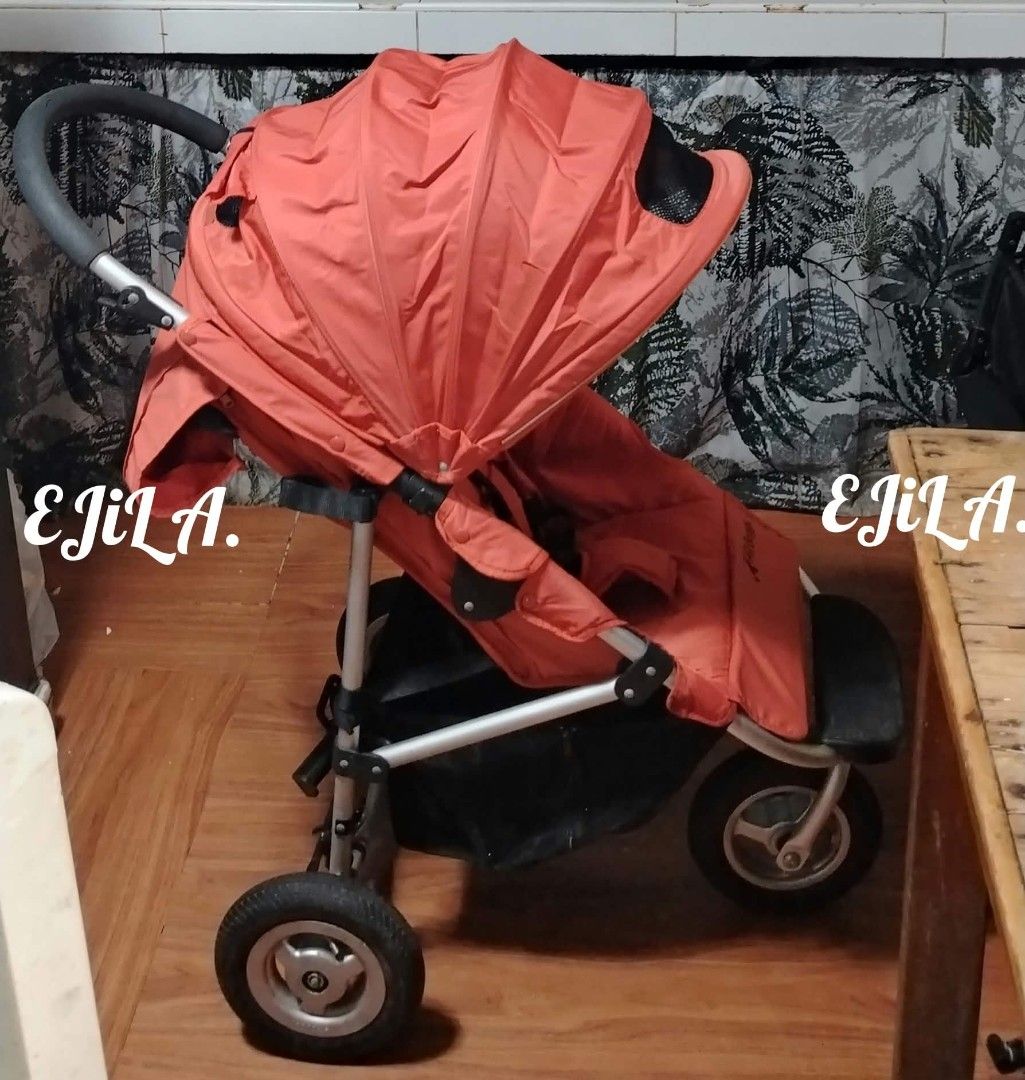 Air Buggy Stroller Coral Orange (Category: Strollers) located in Las Pinas. Submitted by liveflower_ab46a2 (Listing ID 1463824122, Image 1). Description: - Coral orange Air Buggy stroller - Secure 5-point harness - Excellent sun protection canopy - Convenient storage basket underneath - Sturdy wheels suitable for various terrains - Effortless maneuverability - Ideal for everyday outings.