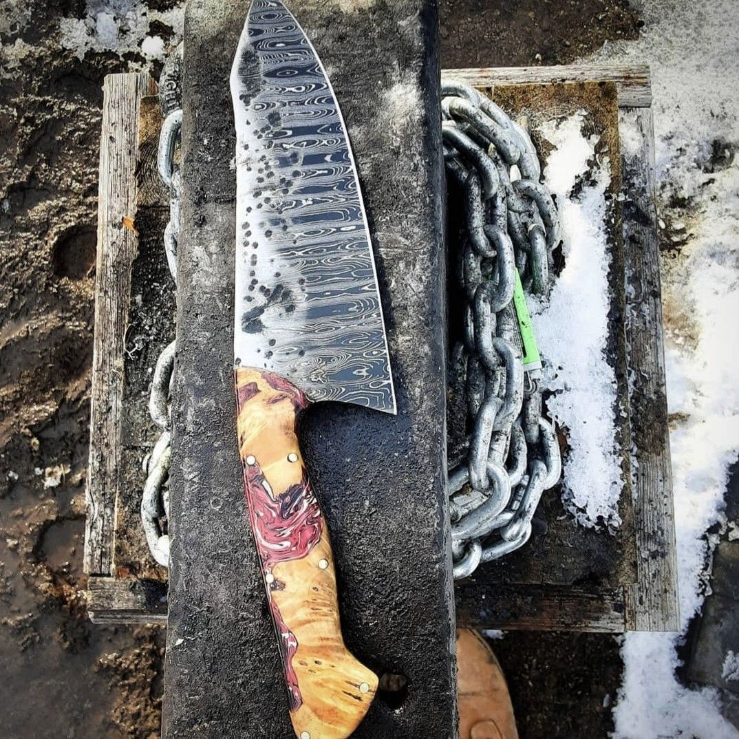 Allen Matthew Custom Damascus Chefs Knife (Category: Knives & Chopping Boards) located in Marikina City. Submitted by knifeandtoolphilippines (Listing ID 1463925826, Image 3). Description: Fixed Price No Trades Steel Type: 5160 & 15n20 Ladder Pattern Damascus High Carbon Steel Not Rust Resistant Handle Material: California Buckeye Burl with Dyed Resin, Brass Liners and Brass Pins. Made in USA 🇺🇸.