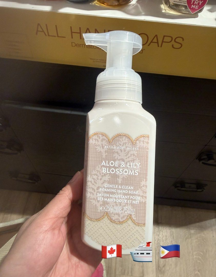 Aloe & Lily Blossoms Foaming Hand soap (Category: Hands & Nails) located in Balungao. Submitted by kateee21 (Listing ID 1463932551, Image 1). Description: 📌📌📌 Available PINAS 🇵🇭 ON HAND 🛳 Shipping from Canada 🇨🇦 to Philippines 🇵🇭 via sea cargo 📦; Local Shipping fee c/o buyer.