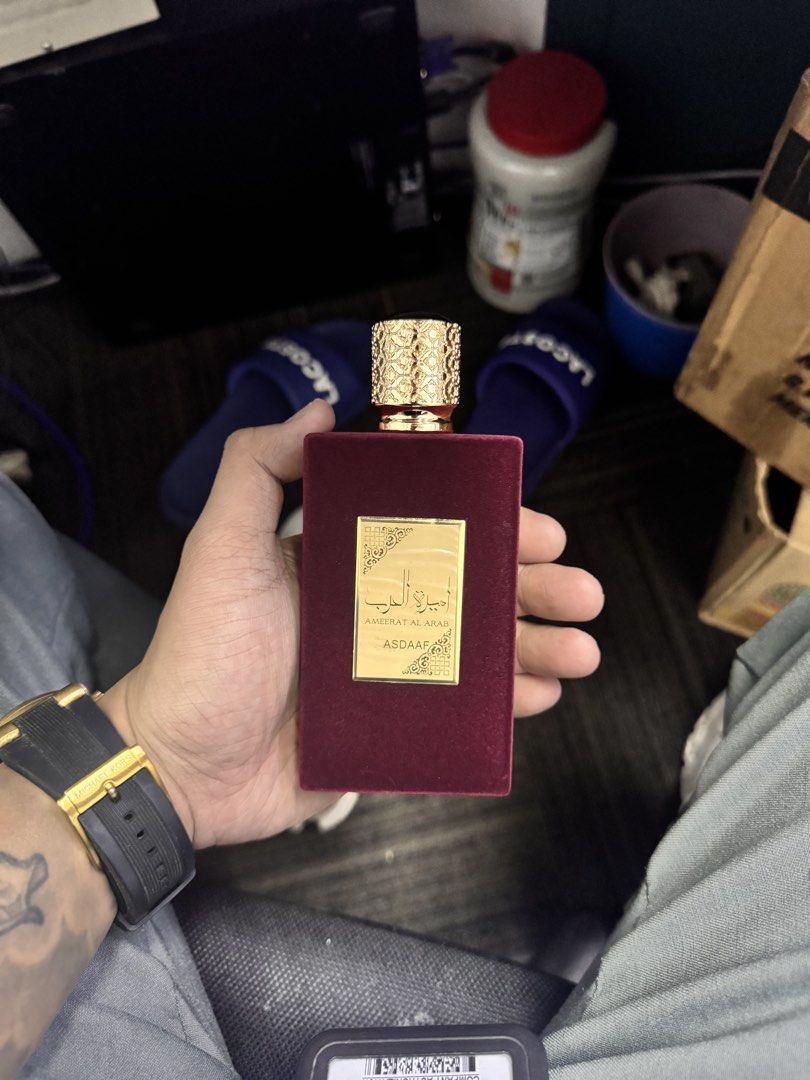 Ameerat Al Arab EDP 100ml (Category: Fragrance & Deodorants) located in Manila. Submitted by catumishima (Listing ID 1463801018, Image 1). Description: selling my authentic ameerat at arab 100ml .