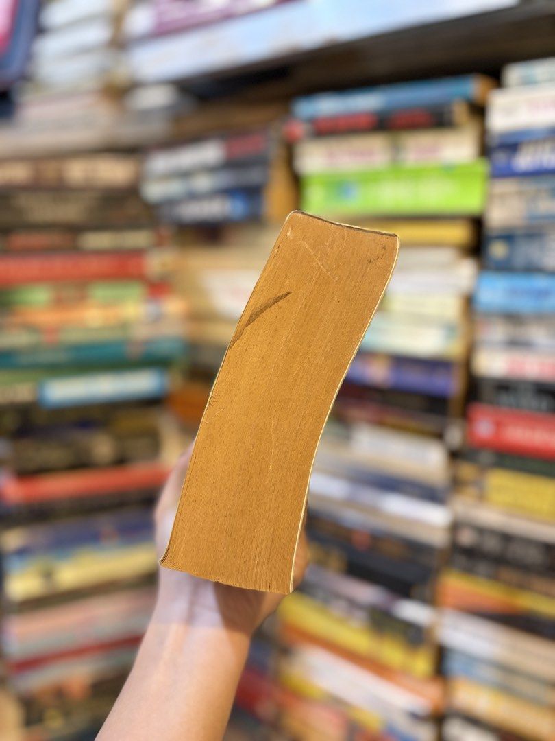 An Echo in the Bone by Diana Gabaldon (Category: Storybooks) located in Calamba. Submitted by ealectrice27 (Listing ID 1463916934, Image 2). Description: Mode of Payment: Gcash, PNB, Maribank Mode of Delivery: Jnt, Lbc, Lalamove Meet up/Pick up: Anywhere around Calamba.