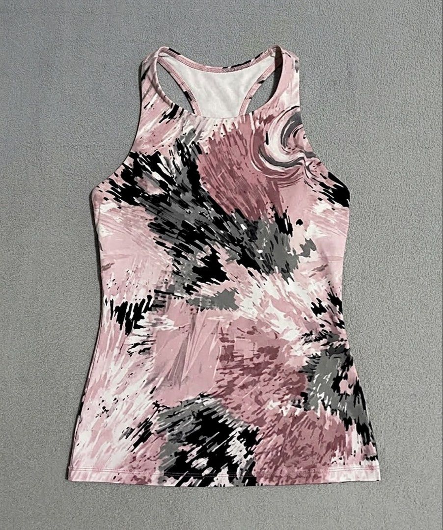 Andar Pink Pattern Tank Top (Category: Activewear) located in Davao. Submitted by sb.thriftwear (Listing ID 1463870523, Image 3). Description: Size: S-M Issue: None. Good as new Color may vary due to lighting. ⚠️All items are thrifted. Please manage your expectations. RS‼️ RS‼️ RS‼️.