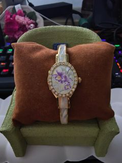 (Category: ) located in . Submitted by heirloomhoursph (Listing ID 1463906252, Image 1). Description: .