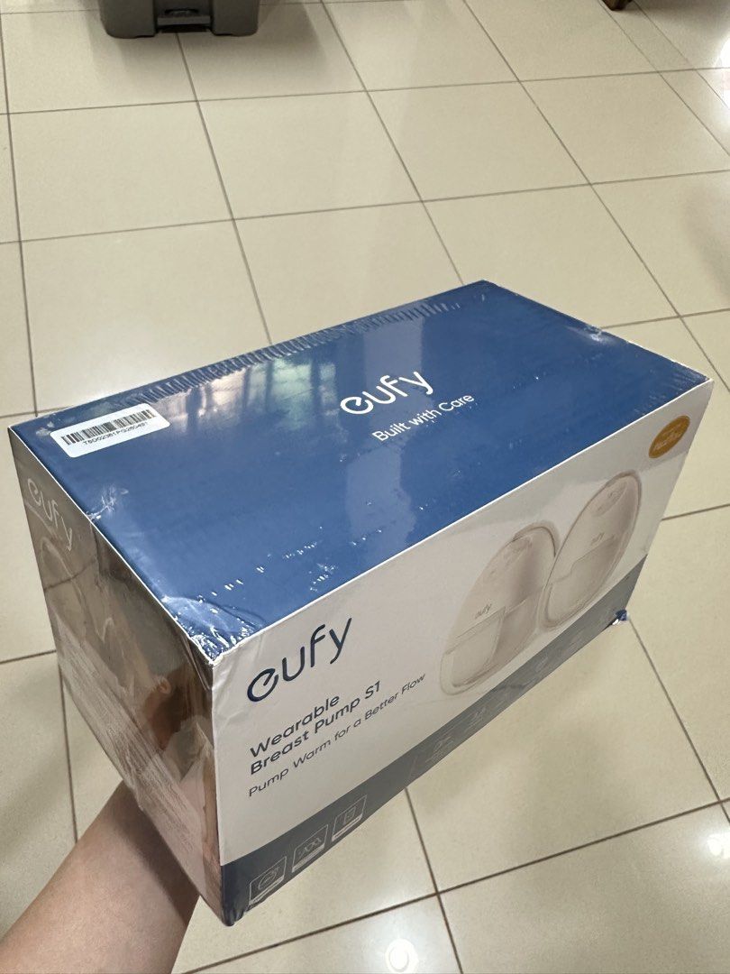 Anker Eufy S1 Wearable Breast Pump (Category: Breastfeeding & Bottle Feeding) located in Manila. Submitted by poshgirlph (Listing ID 1463793747, Image 2). Description: - 100% Authentic Anker eufy S1 Wearable Breast Pump -Unopened -RFS: Duplicate gift .