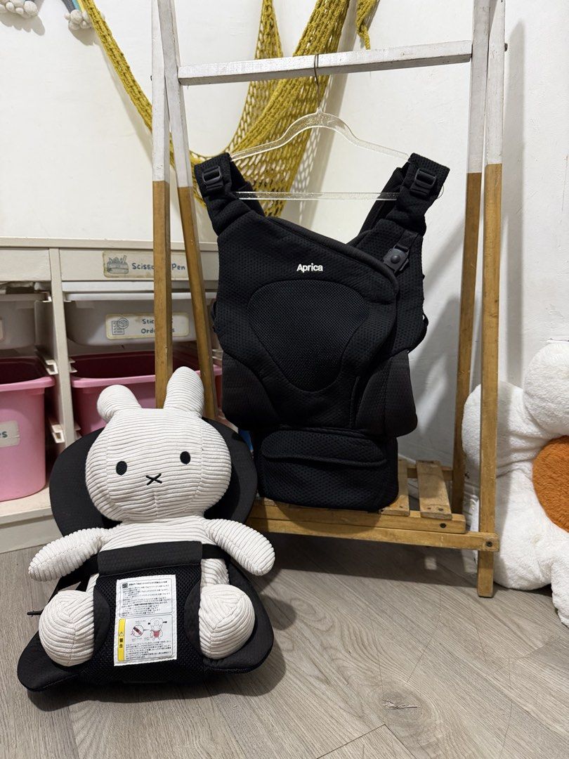 Aprica Koala Carrier With infant Insert (Category: Carriers & Slings) located in Santa Maria. Submitted by babyshowearph_official (Listing ID 1463809276, Image 1). Description: .