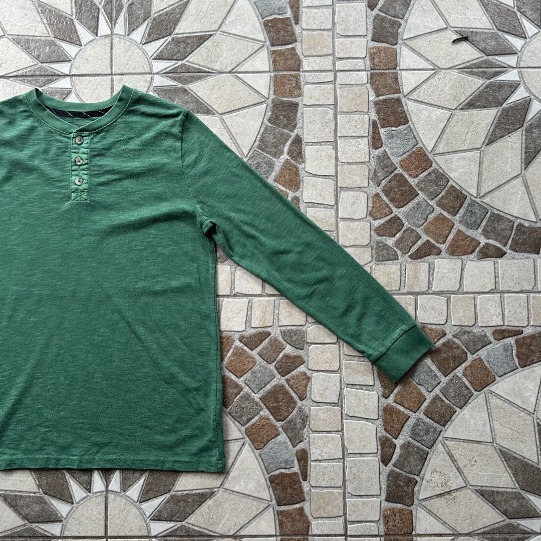 Art Class Henley Long Sleeve Shirt (Category: Coats, Jackets and Outerwear) located in Binan City. Submitted by jotlog (Listing ID 1463877757, Image 3). Description: Width: 18.5 Length: 25 . Condition: . Check pics for the details & condition of the item . Disclaimer: -Not affiliated with listed brands. All rights belong to their owners. .