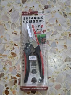 (Category: ) located in . Submitted by nxy1989 (Listing ID 1463809852, Image 1). Description: .