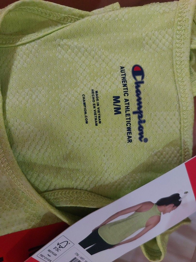 Athletic wear (Category: Activewear) located in Manila. Submitted by kristinera72772 (Listing ID 1463746910, Image 2). Description: .