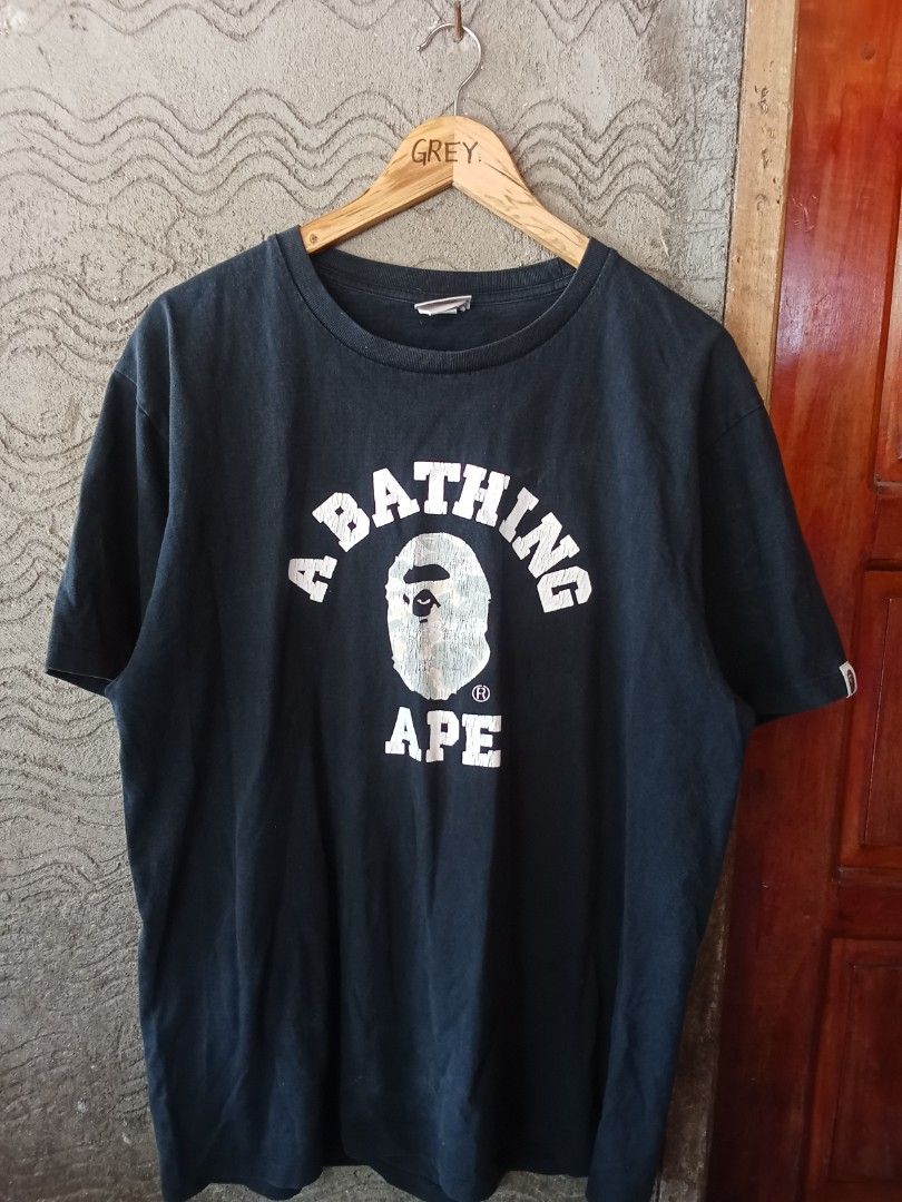 AUTHENTIC BAPE COLLEGE TEE (Category: Tshirts & Polo Shirts ) located in Bayombong. Submitted by ern__ygr15 (Listing ID 1463746871, Image 1). Description: good condition issue hairlines only W23×L28 color rate 10/10.