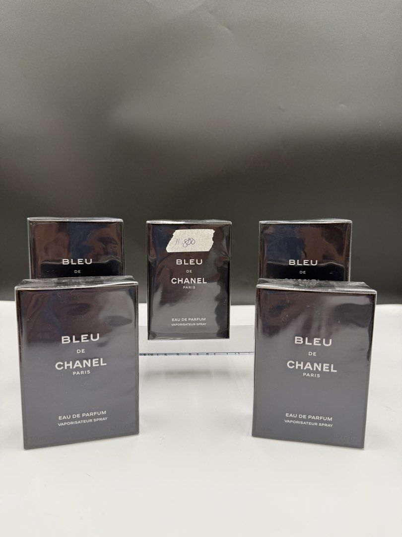 Authentic Bleu de Chanel (Category: Fragrance & Deodorants) located in Manila. Submitted by baggitkk (Listing ID 1463785672, Image 1). Description: Per piece 📍Makati Meet up is also available! On Hand Ready for Lalamove or GrabPadala Price is as stated! .