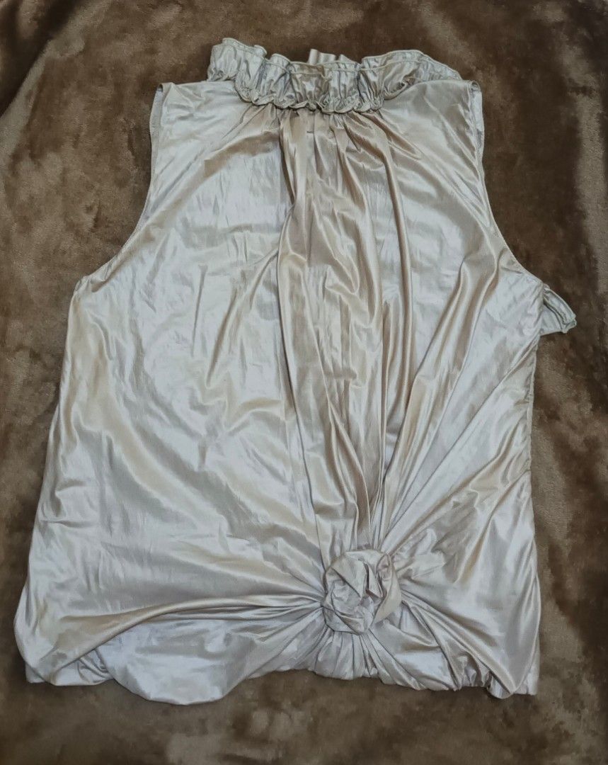 Authentic Ermanno Scervino Italy Real Down Vest (Small) (Category: Coats, Jackets and Outerwear) located in Calamba. Submitted by gs_gsk_akkv.26 (Listing ID 1463924218, Image 2). Description: 100% Authentic Ermanno Scervino Italy Luxury Ruffle Down Vest. High-end Italian designer piece (Couture quality). Perfect for winter travel or cold weather. • Brand: Ermanno Scervino (Made in Italy) • Material: 90% Real Duck Down + 10% Feather (Super warm an