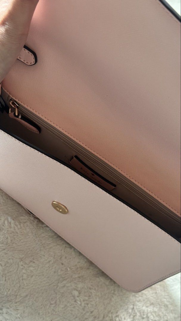 AUTHENTIC KATE SPADE MADISON KC430 - PINK (Category: Cross-body Bags) located in Taguig. Submitted by d_archives.ph (Listing ID 1463829411, Image 2). Description: AUTHENTIC KATE SPADE MADISON KC430 🩷 Conch Pink 650 | Saffiano Leather Like New • Used Once Complete with Dust Bag + Original Paper Bag ✨ Gold chain detail ✨ Excellent condition ₱6,500 negotiable 📍 Taguig 📦 Nationwide shipping available.