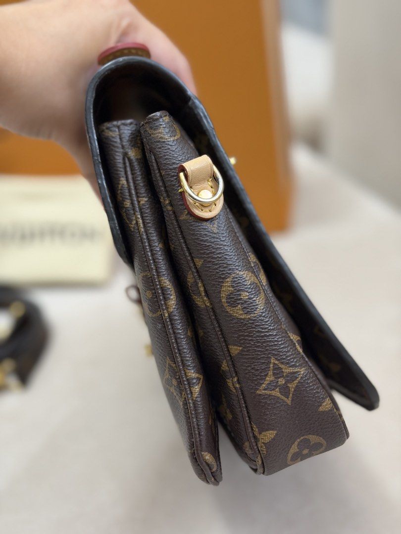 Authentic Louis Vuitton Monogram Metis (Category: Luxury Bags & Wallets) located in Manila. Submitted by maria_2326 (Listing ID 1462534110, Image 3). Description: Louis Vuitton Monogram Metis Guarantee Authentic Inclusions: Box, dust bag, long strap, and certificate of authentication Flaw: Recolored Vachetta No lowballing Location: Manila/QC.