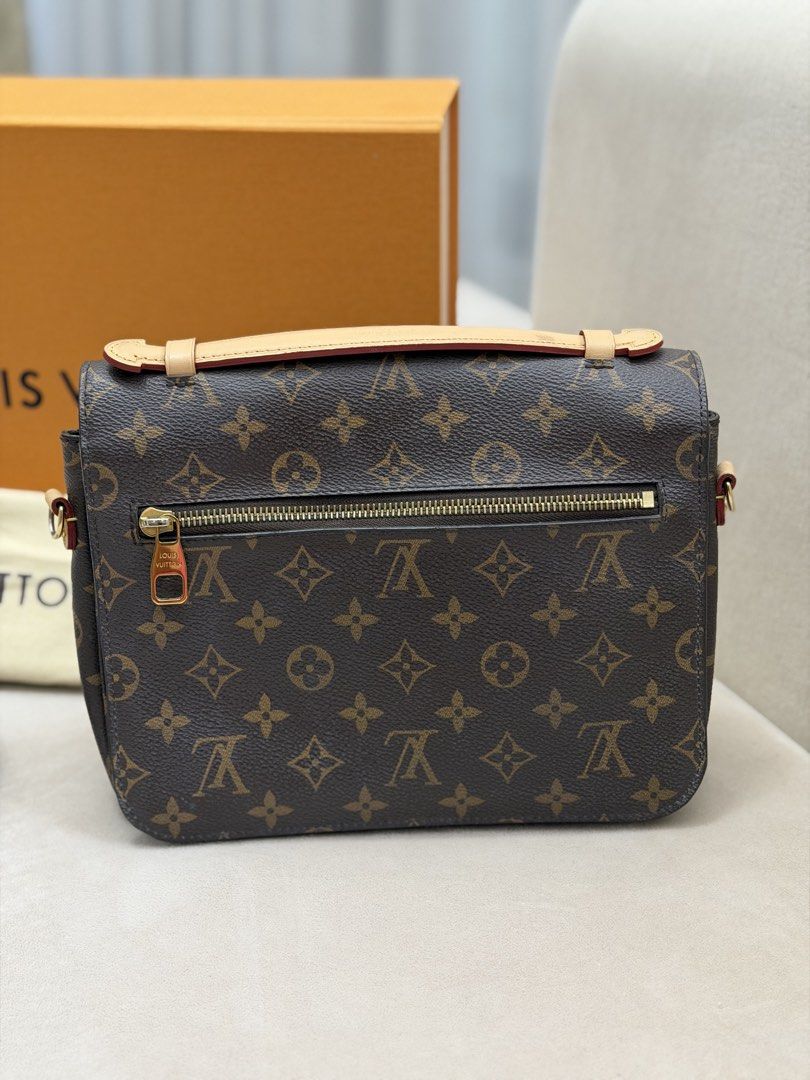 Authentic Louis Vuitton Monogram Metis (Category: Luxury Bags & Wallets) located in Manila. Submitted by maria_2326 (Listing ID 1462534110, Image 2). Description: Louis Vuitton Monogram Metis Guarantee Authentic Inclusions: Box, dust bag, long strap, and certificate of authentication Flaw: Recolored Vachetta No lowballing Location: Manila/QC.