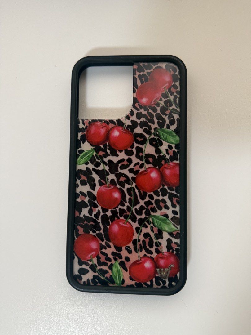 Authentic Wildflower Case iPhone 13 Pro Max (Ming Lee Collaboration) (Category: Cases & Sleeves) located in Paranaque City. Submitted by spritee08 (Listing ID 1463761123, Image 2). Description: AUTHENTIC WILDFLOWER CASE PHONE CASE for iPhone 13 Pro Max Design: Ming Lee x Wildflower Case Collaboration 🐆🍒 Selling my pre-loved authentic Wildflower case bought directly from the official website in October 2024 💕 ✨Key Details: - 100% Authentic - Ha