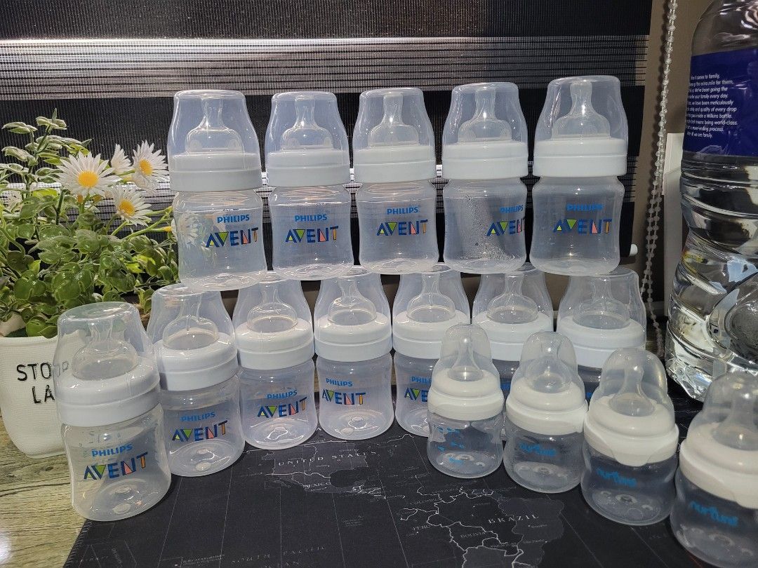 Avent classic 4oz (Category: Breastfeeding & Bottle Feeding) located in Manila. Submitted by lilmom2026 (Listing ID 1463835177, Image 1). Description: avent classic 4oz bottle. washed and sterilized. like new. natapon ko n lang boxes.