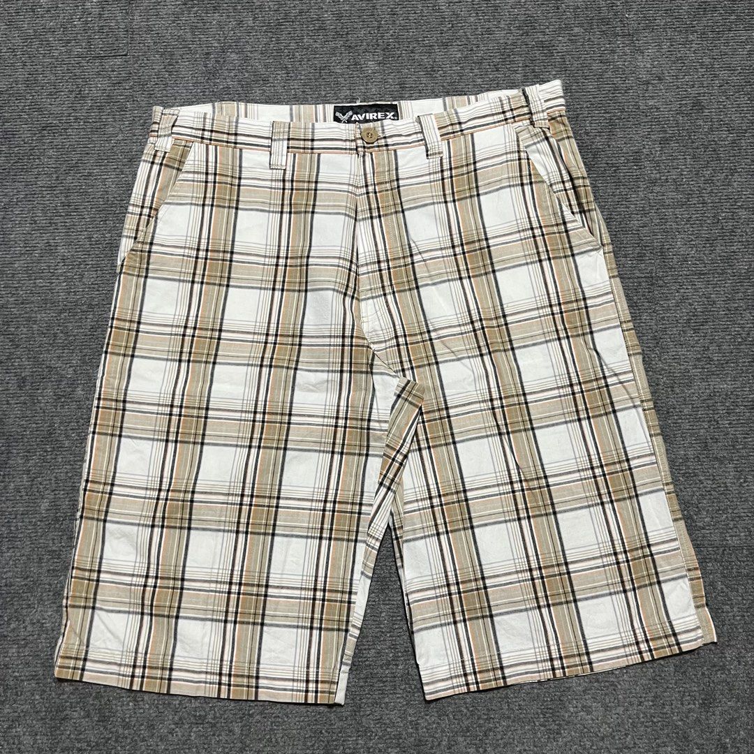 Avirex Plaid Shorts (Category: Chinos) located in Mangaldan. Submitted by gripsumloots (Listing ID 1463811995, Image 3). Description: - [ ] Avirex Plaid Shorts 36 on tag Waistline: 36-38” Length: 25.5” Leg opening: 12.5” No issue.