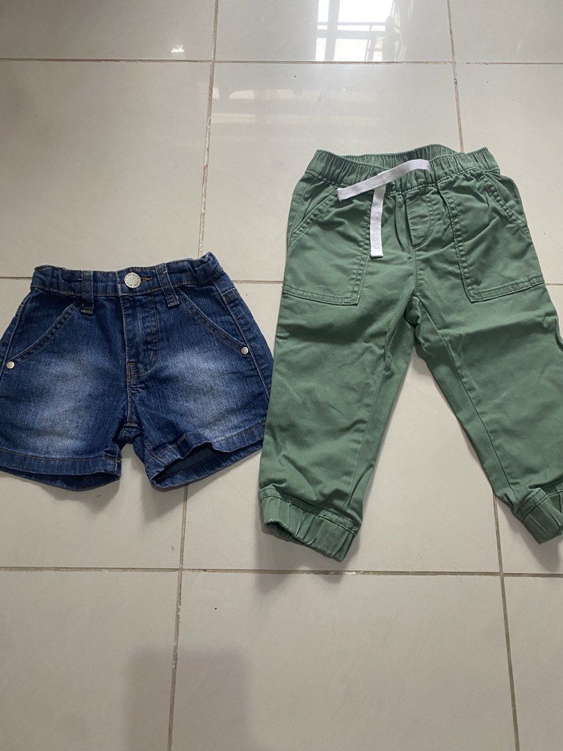 Baby gap Pants and short (Category: Babies & Kids Fashion) located in Bacoor. Submitted by Little_Lady (Listing ID 1463779492, Image 1). Description: Shorta and pants Short 12-18mos.(adjustable waistband)120pesos Pants 18-24mos.baby gab brand(design lang yung tali sa harap)180pesos Very good condition Take all 280pesos.