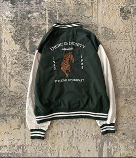 (Category: ) located in . Submitted by awenustore (Listing ID 1463802825, Image 1). Description: .