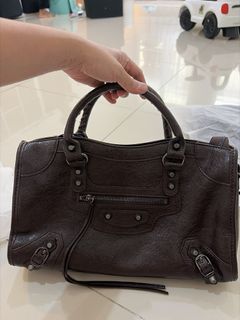 (Kategori: ) berada di . Dikirim oleh serbamulus (ID iklan 1463789227, Gambar 1). Deskripsi: .