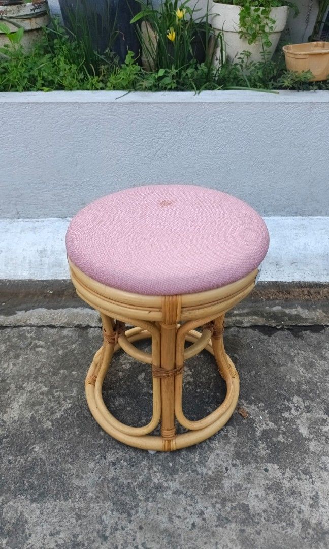 Bamboo stool (Category: Chairs) located in Santa Rosa. Submitted by tonyhawk0592 (Listing ID 1463750931, Image 3). Description: .